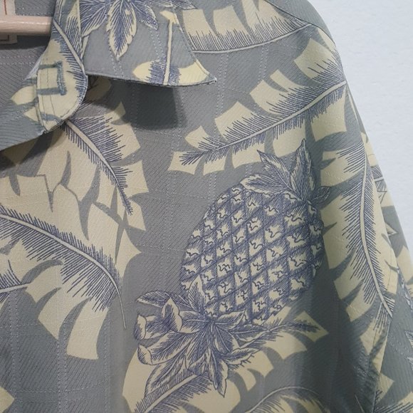 Bamboo Cay Men's Tropical Button Down Shirt - Picture 3 of 7